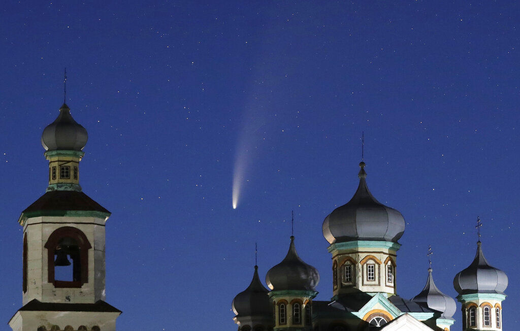 APTOPIX Belarus Comet